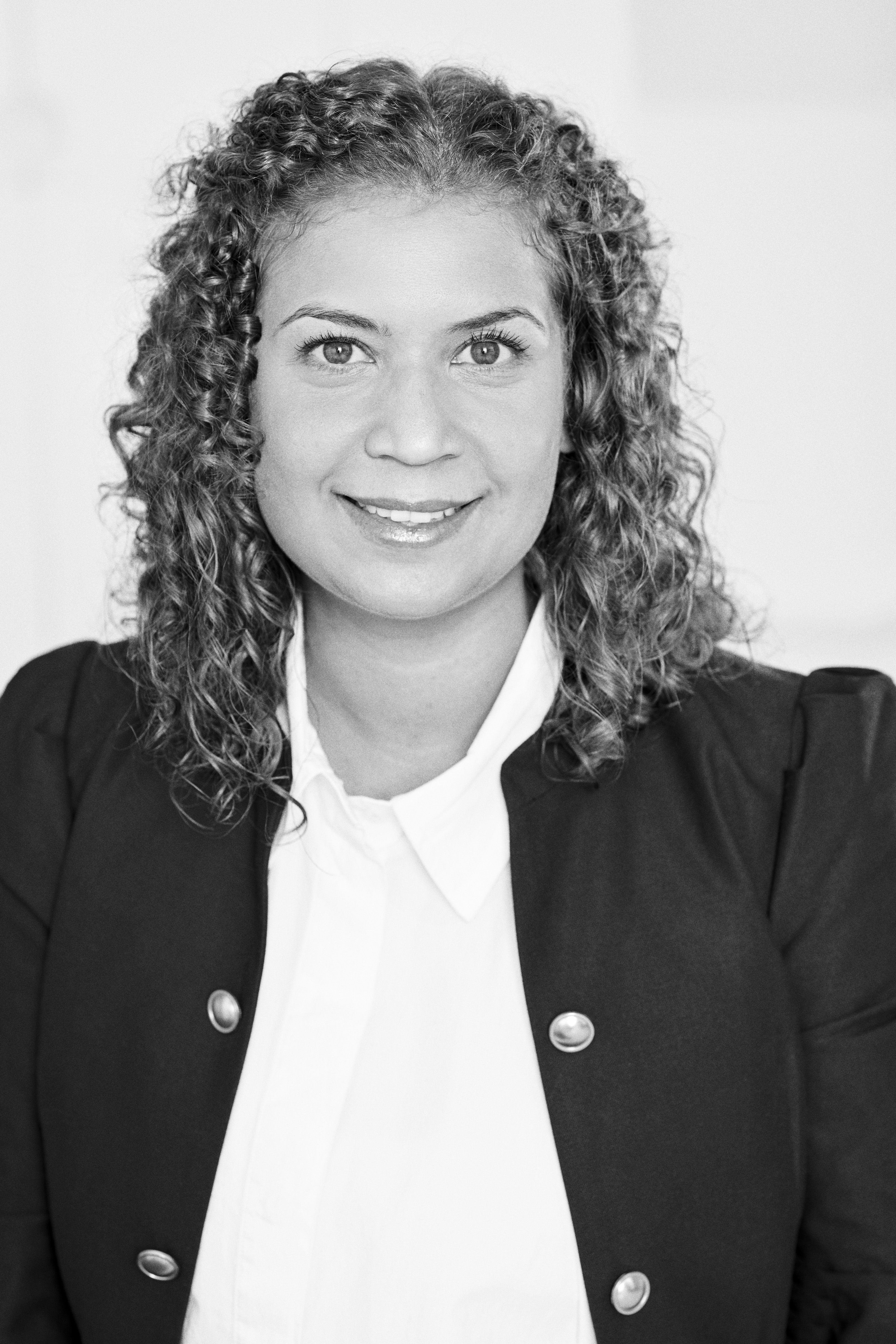 Dr. Angelique Ludwig